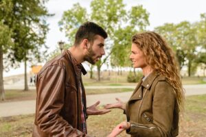 Terminar una relación de pareja puede provocar heridas emocionales