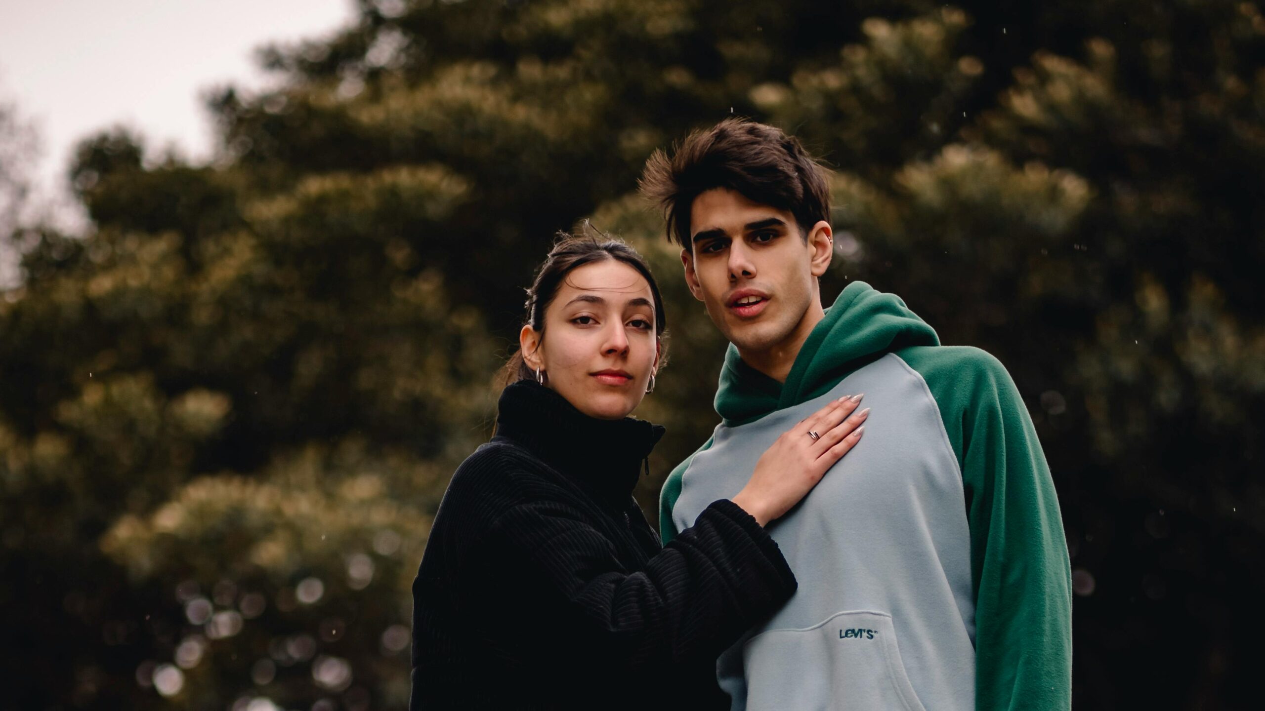 joven con madre soltera